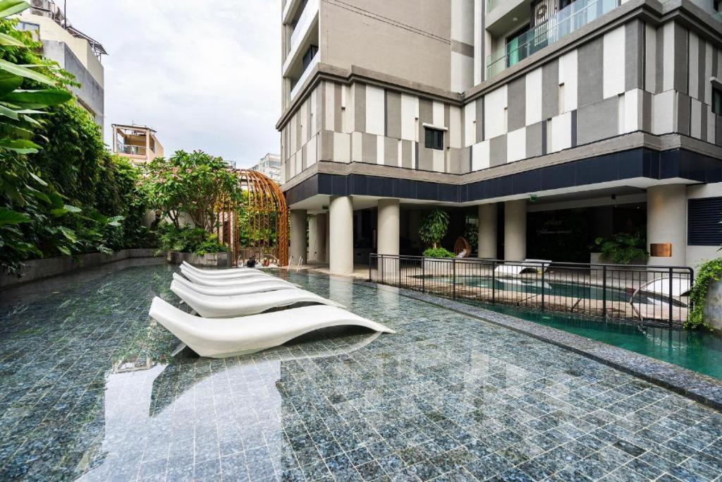 Lusso Suites - D1Mension & Zenity Residence, Sg'S Heart 胡志明市 外观 照片