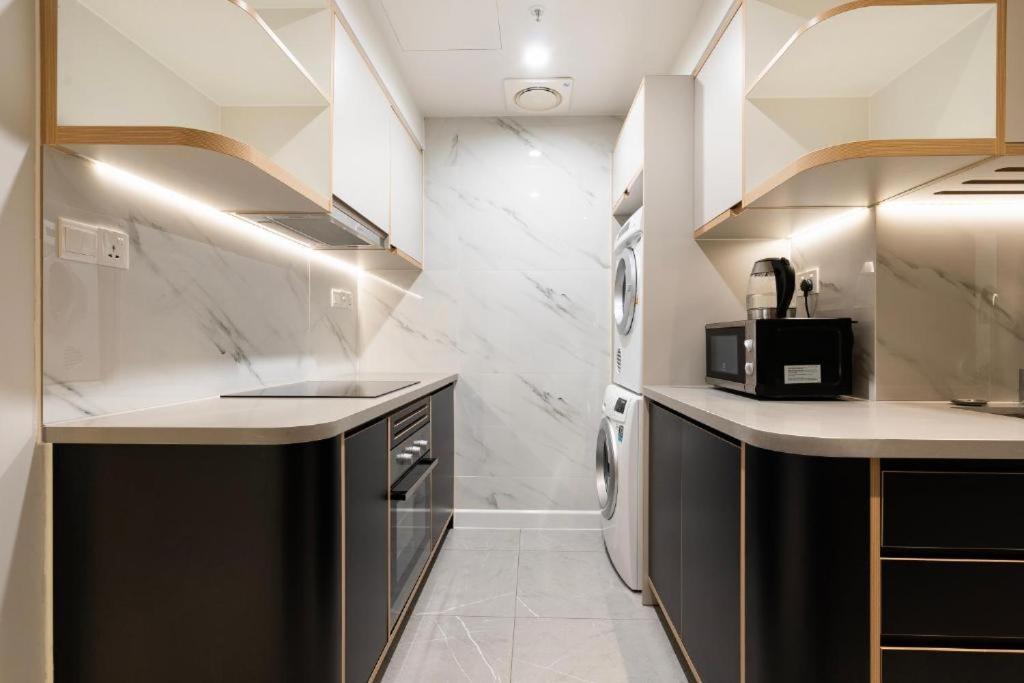 Lusso Suites - D1Mension & Zenity Residence, Sg'S Heart 胡志明市 外观 照片