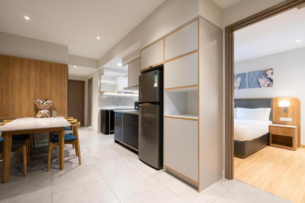 Lusso Suites - D1Mension & Zenity Residence, Sg'S Heart 胡志明市 外观 照片