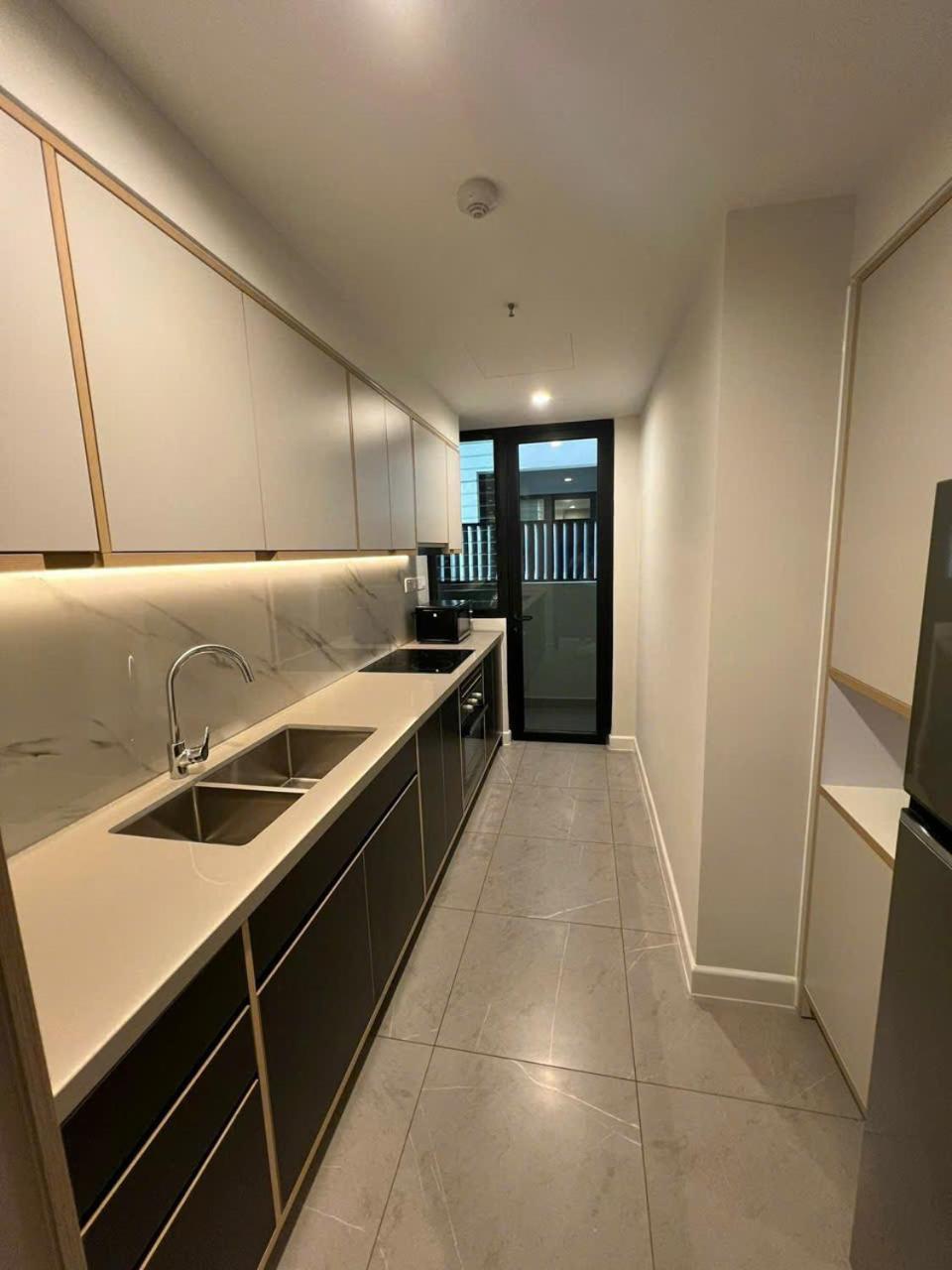 Lusso Suites - D1Mension & Zenity Residence, Sg'S Heart 胡志明市 外观 照片