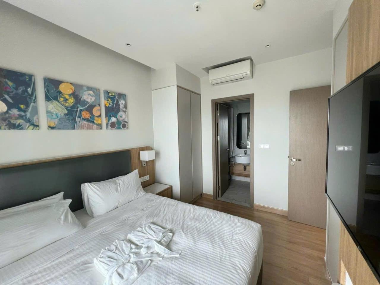 Lusso Suites - D1Mension & Zenity Residence, Sg'S Heart 胡志明市 外观 照片